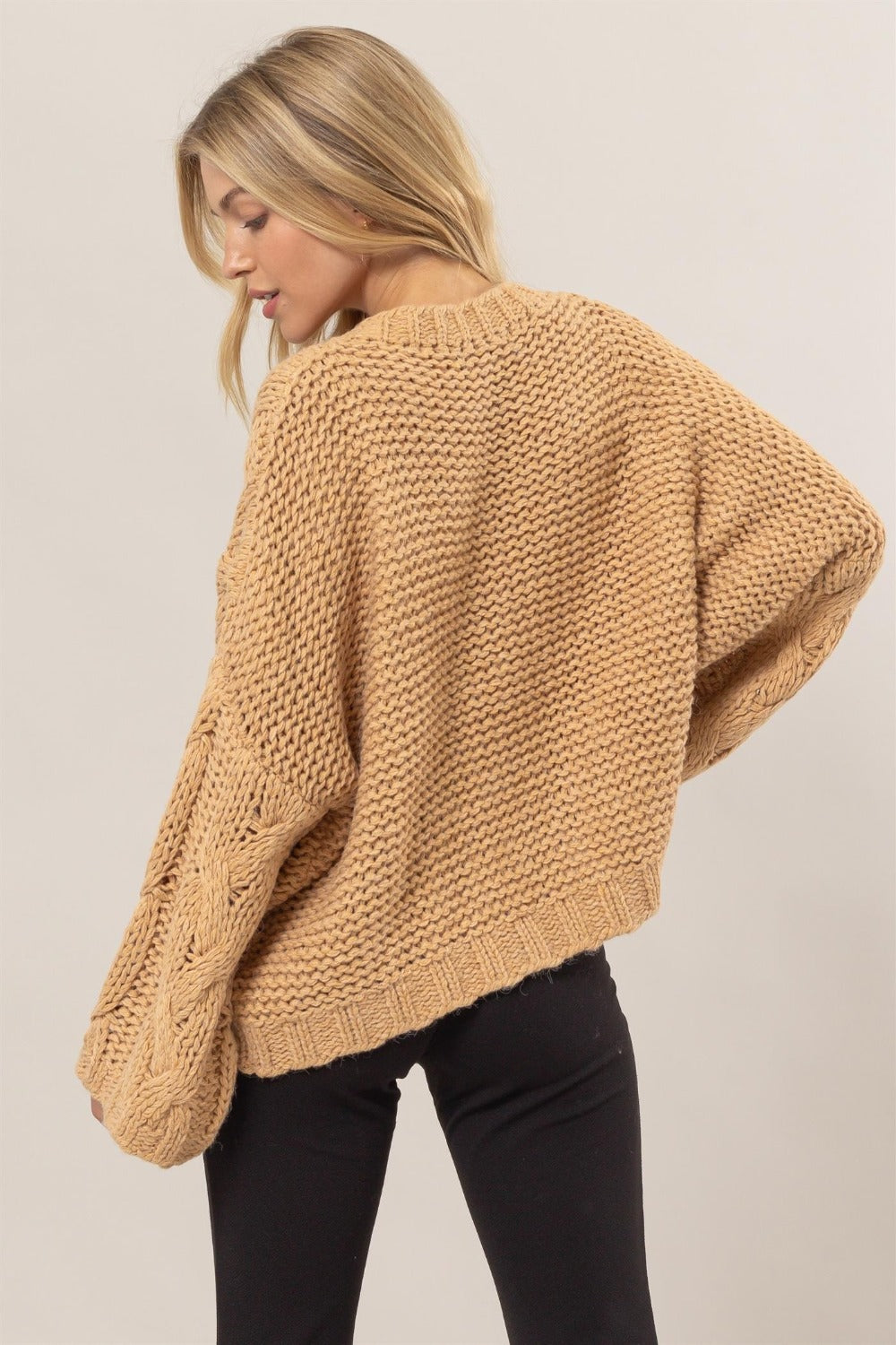 【COSYHARU】Minimal V-neck semi-overfit knit YY_Slit neck semi overfit knit top - 감도 깊은 취향 셀렉트샵